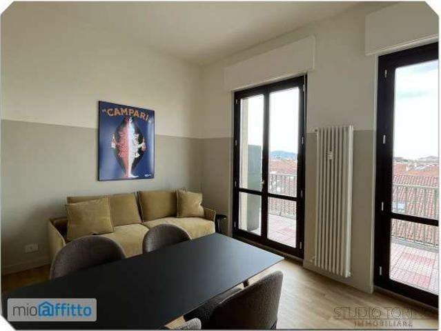 Appartamento arredato con terrazzo Centro