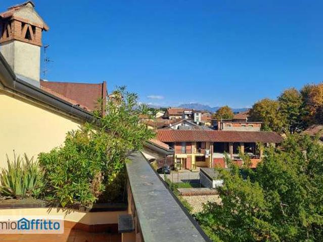 Appartamento arredato con terrazzo Centro