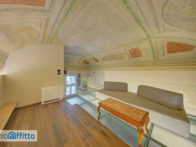Appartamento arredato con terrazzo Centro