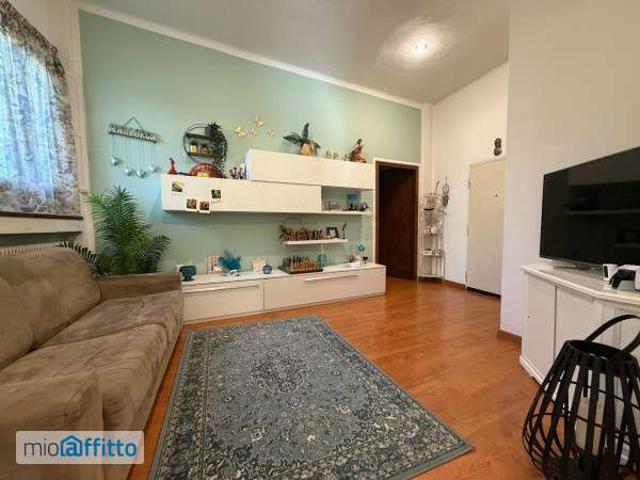 Appartamento arredato con terrazzo Centro