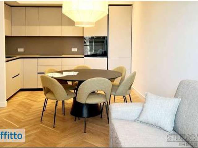 Appartamento arredato con terrazzo Centro