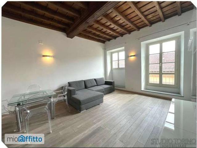 Appartamento arredato con terrazzo Centro