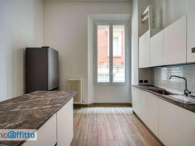 Appartamento arredato con terrazzo Centro
