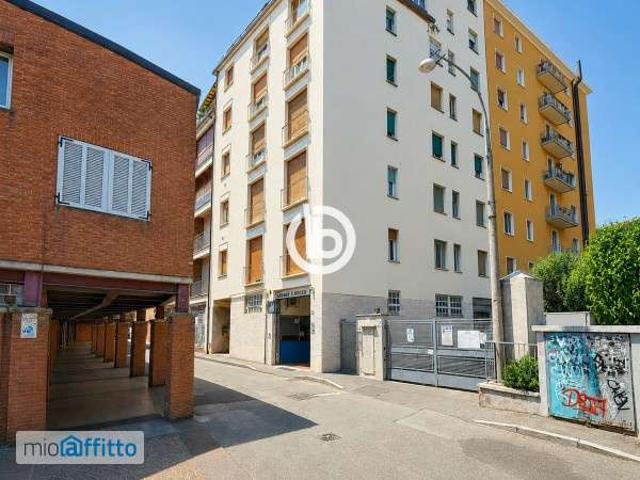 Appartamento arredato con terrazzo Centro