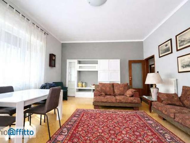 Appartamento arredato con terrazzo Centro
