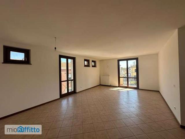 Appartamento arredato con terrazzo Centro