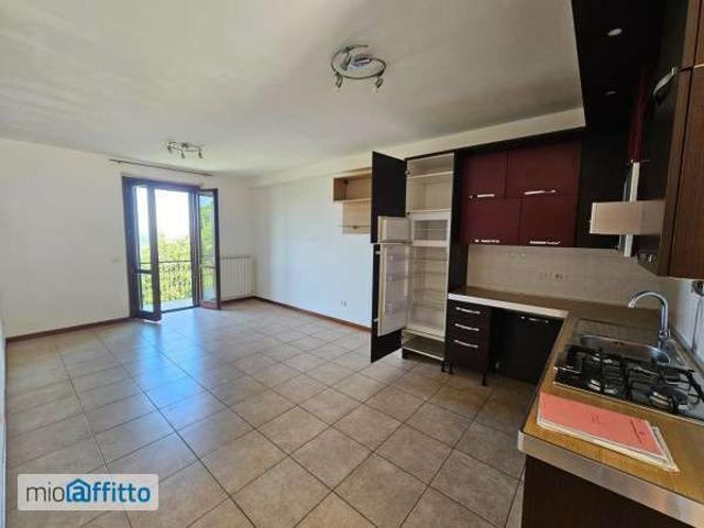 Appartamento arredato con terrazzo Centro