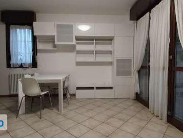 Appartamento arredato con terrazzo Centro
