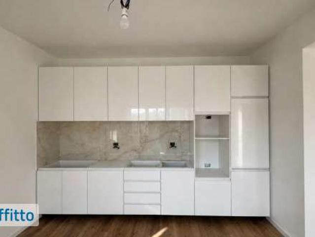 Appartamento arredato con terrazzo Centro