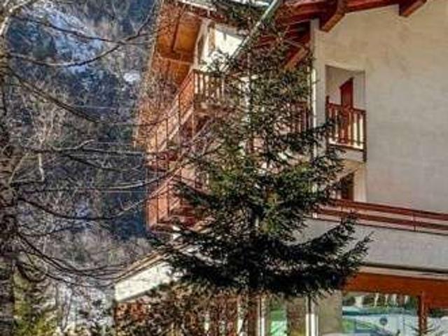 Appartamento arredato con terrazzo Centro