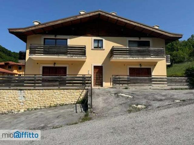 Appartamento arredato con terrazzo Centro