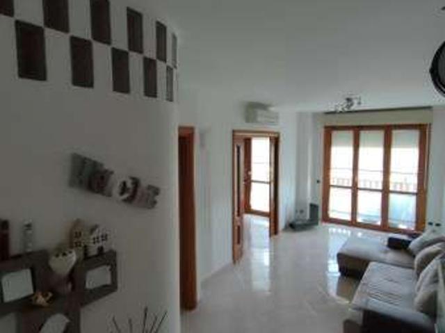 Appartamento arredato con terrazzo Centro
