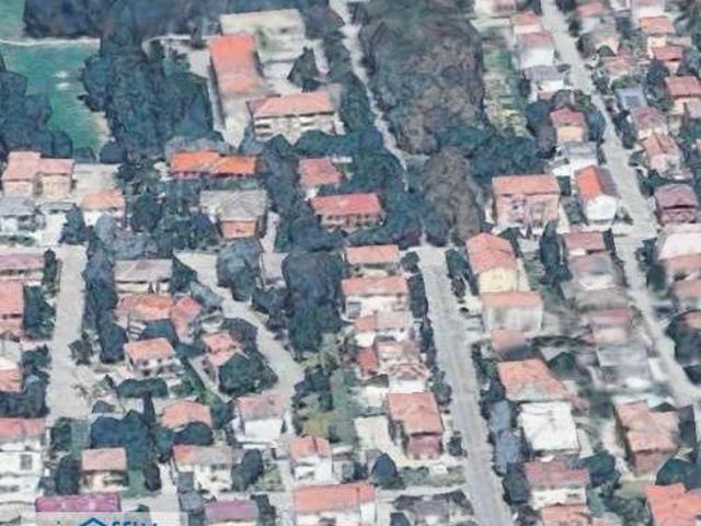 Appartamento arredato con terrazzo Centro