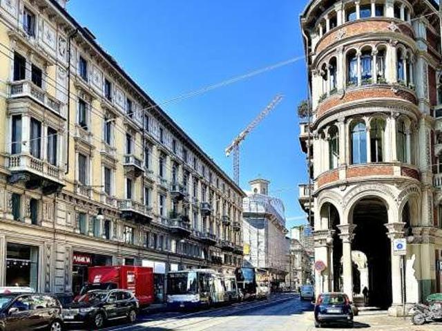 Appartamento arredato con terrazzo Centro