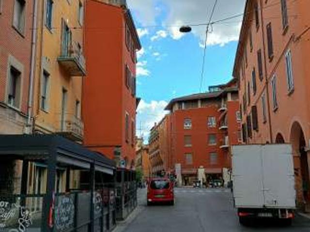 Appartamento arredato con terrazzo Centro