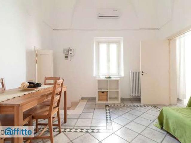 Appartamento arredato con terrazzo Centro