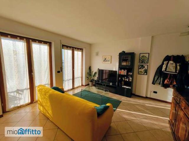 Appartamento arredato con terrazzo Centro