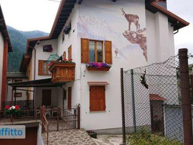Appartamento arredato con terrazzo Centro