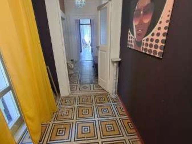 Appartamento arredato con terrazzo Centro tribunali