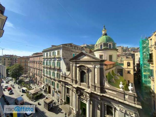 Appartamento arredato con terrazzo Centro centro storico