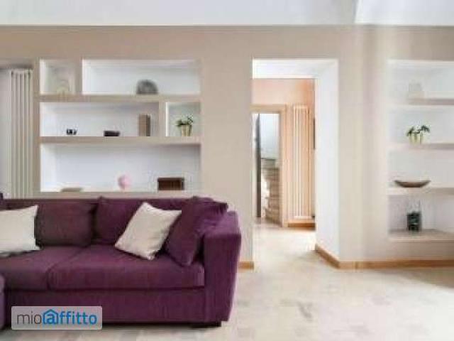 Appartamento arredato con terrazzo Centro centro storico