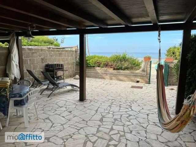 Appartamento arredato con terrazzo Centro sacro cuore