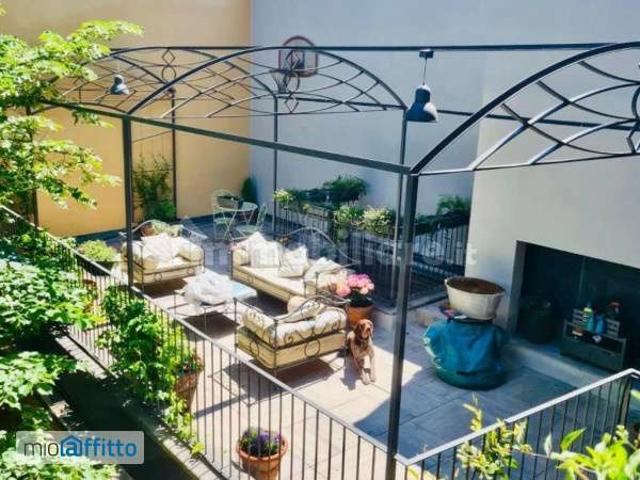 Appartamento arredato con terrazzo Centro storico, brera