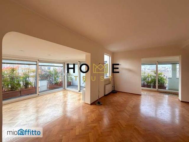 Appartamento arredato con terrazzo Centro storico, brera