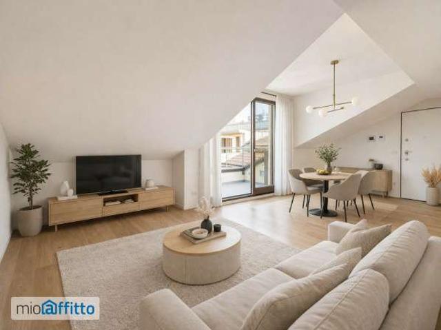 Appartamento arredato con terrazzo Centro storico, brera