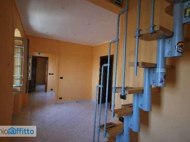Appartamento arredato con terrazzo Centro storico de ferrari