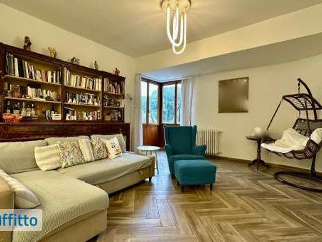 Appartamento arredato con terrazzo Centro storico