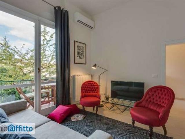 Appartamento arredato con terrazzo Centro storico