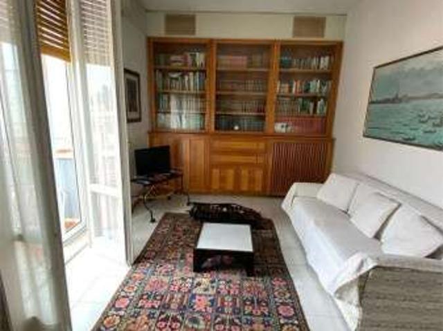 Appartamento arredato con terrazzo Centro storico