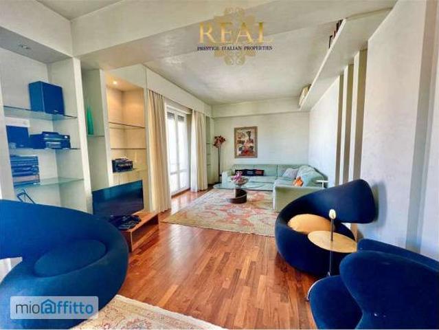 Appartamento arredato con terrazzo Centro storico