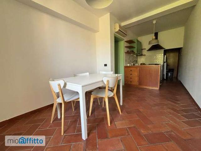 Appartamento arredato con terrazzo Centro storico