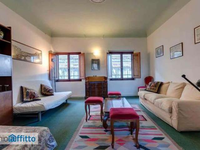 Appartamento arredato con terrazzo Centro storico