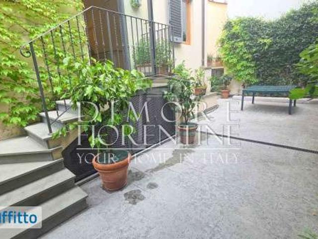 Appartamento arredato con terrazzo Centro storico