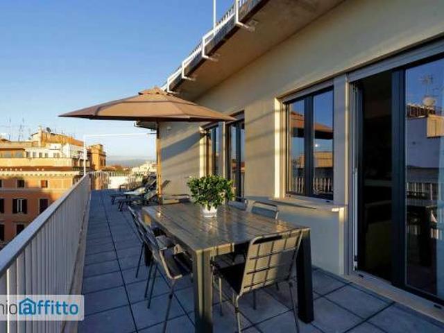 Appartamento arredato con terrazzo Centro storico