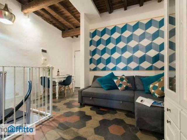 Appartamento arredato con terrazzo Centro storico