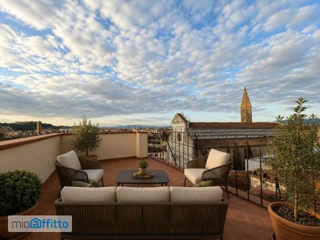 Appartamento arredato con terrazzo Centro storico