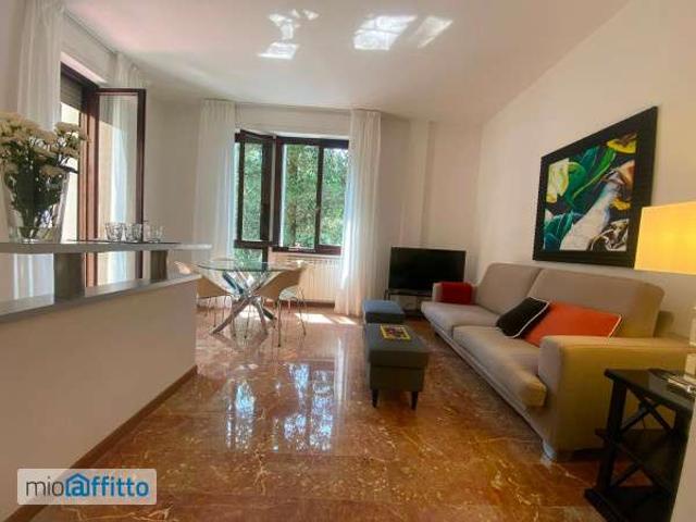 Appartamento arredato con terrazzo Centro storico