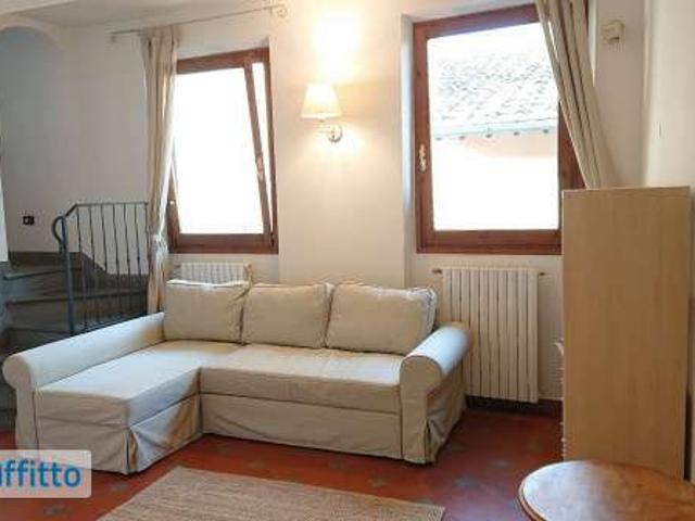 Appartamento arredato con terrazzo Centro storico