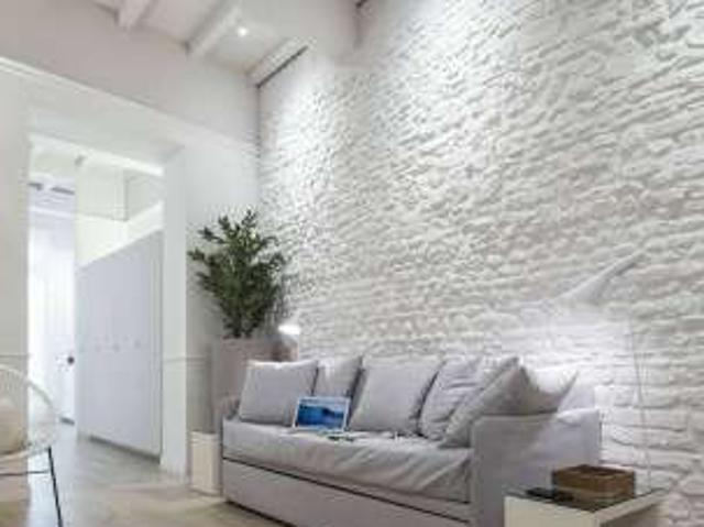 Appartamento arredato con terrazzo Centro storico