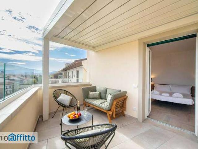 Appartamento arredato con terrazzo Centro storico