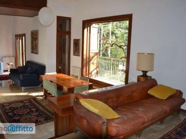 Appartamento arredato con terrazzo Centro storico