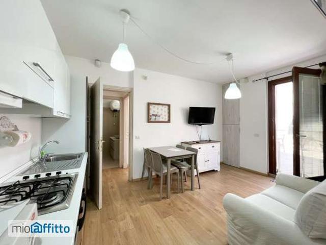 Appartamento arredato con terrazzo Centro stampace