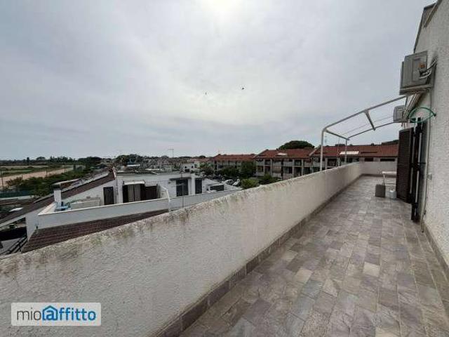 Appartamento arredato con terrazzo Cerenova