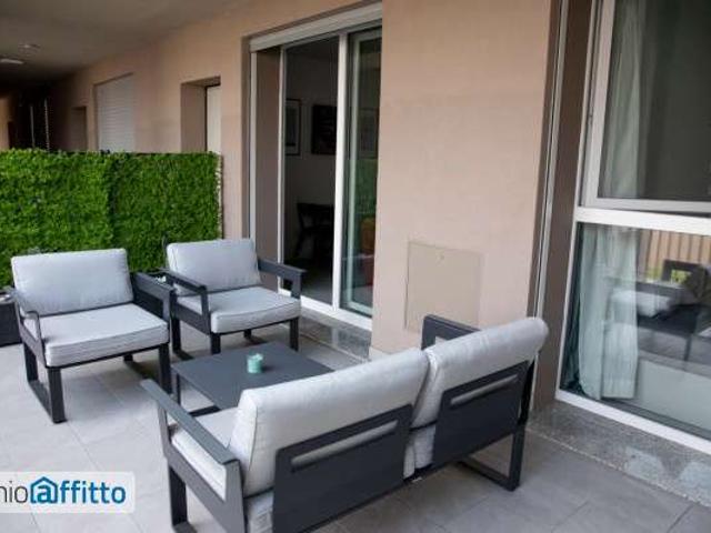 Appartamento arredato con terrazzo Certosa, quarto oggiaro, villa pizzone