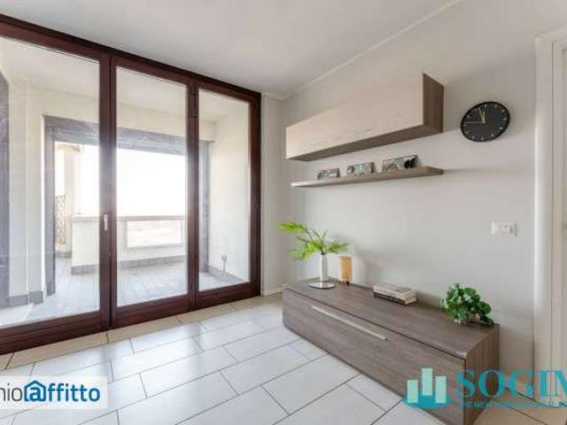 Appartamento arredato con terrazzo Certosa, quarto oggiaro, villa pizzone