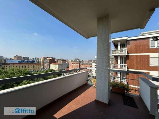 Appartamento arredato con terrazzo Certosa, quarto oggiaro, villa pizzone